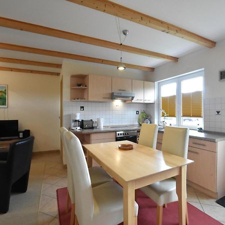 Lovely Apartment In Stellshagen With Garden Exterior foto